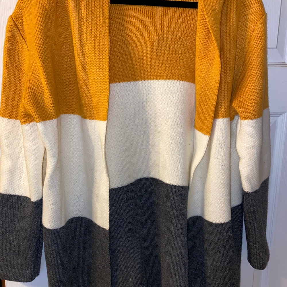 Hooded cardigan